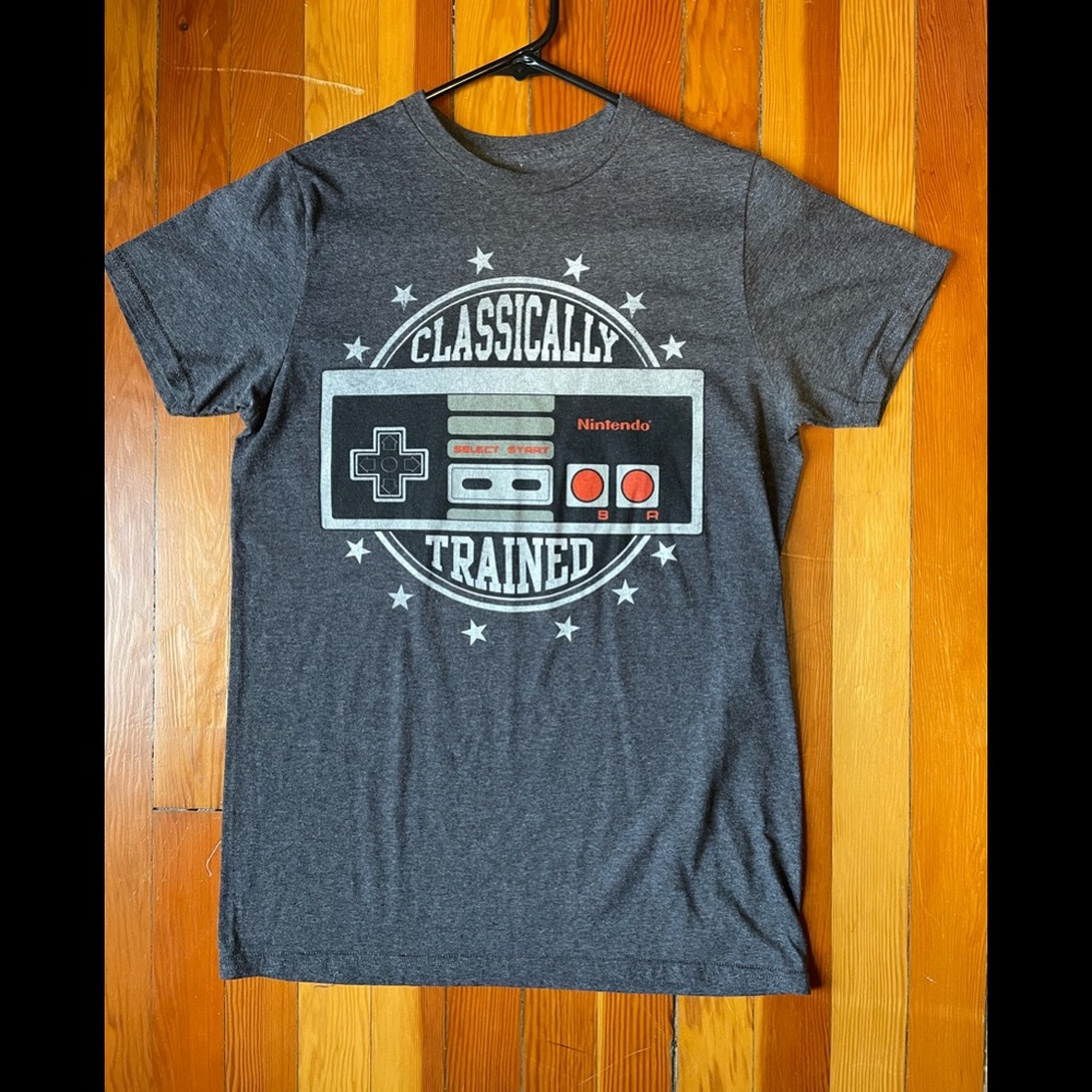 SOLD🔥Nintendo “Classically Trained” T-Shirt